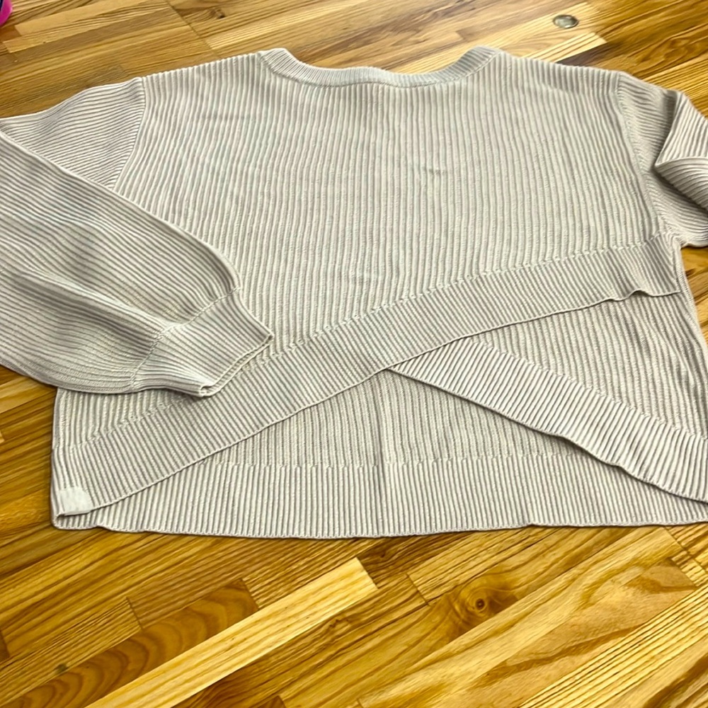 Lululemon Cropped Sweater